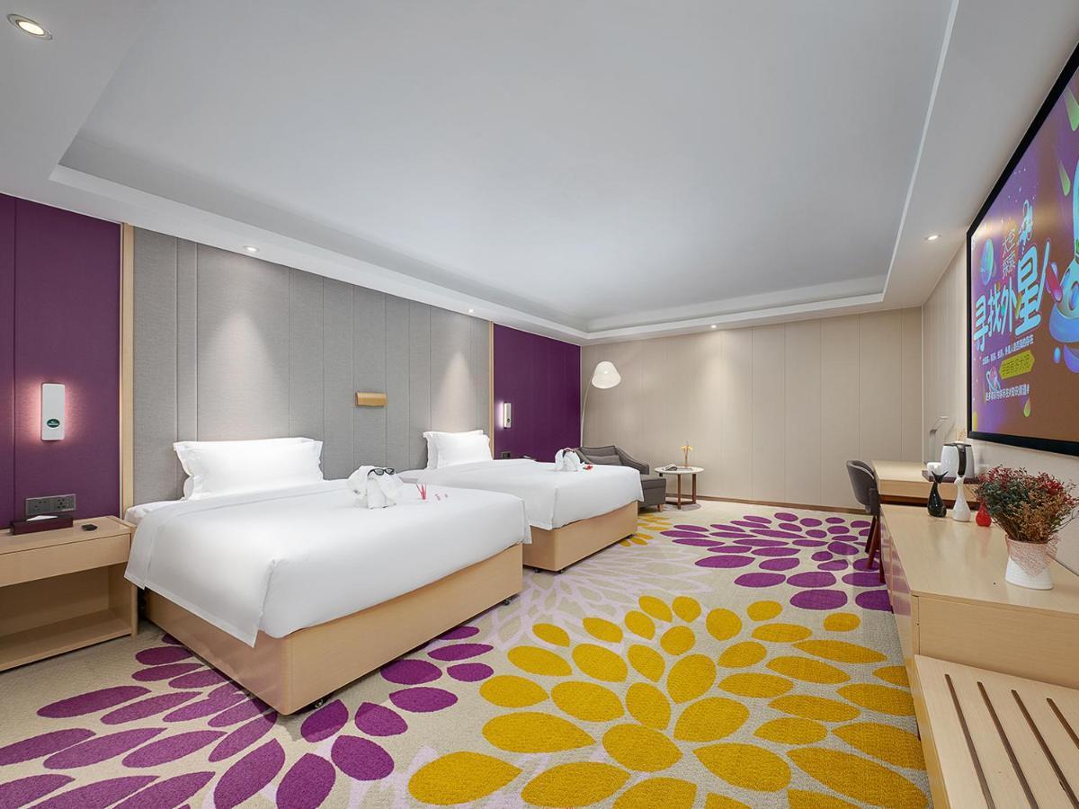 Lavande Hotel Baiyun International Airport Branch Guangzhou Bagian luar foto